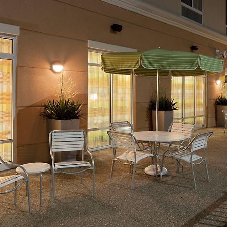 Fairfield Inn & Suites Lewisburg Restaurace fotografie